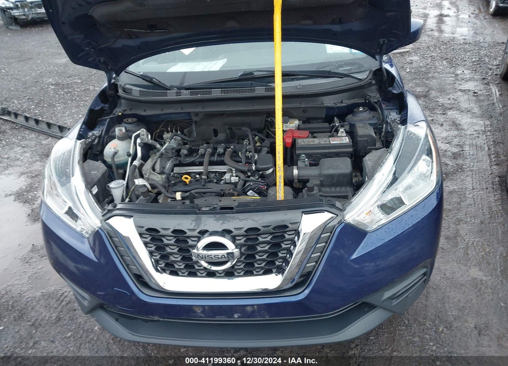 2019 NISSAN KICKS SV VIN: 3N1CP5CU5KL494840