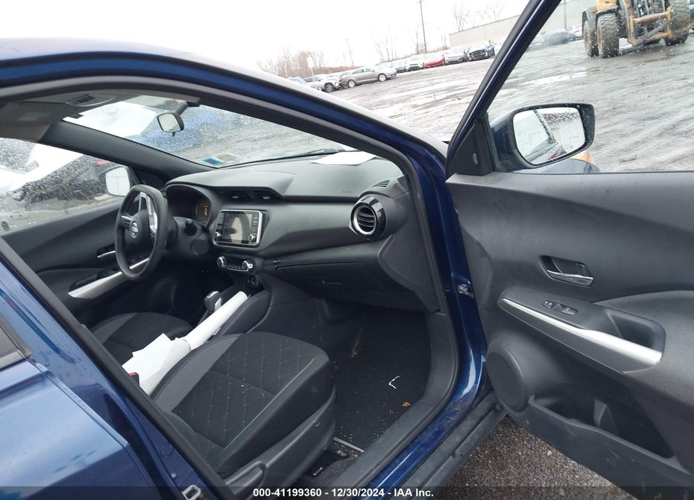 2019 NISSAN KICKS SV VIN: 3N1CP5CU5KL494840