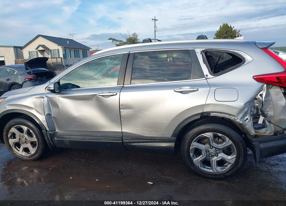 2018 HONDA CR-V EX VIN: 2HKRW2H55JH628173