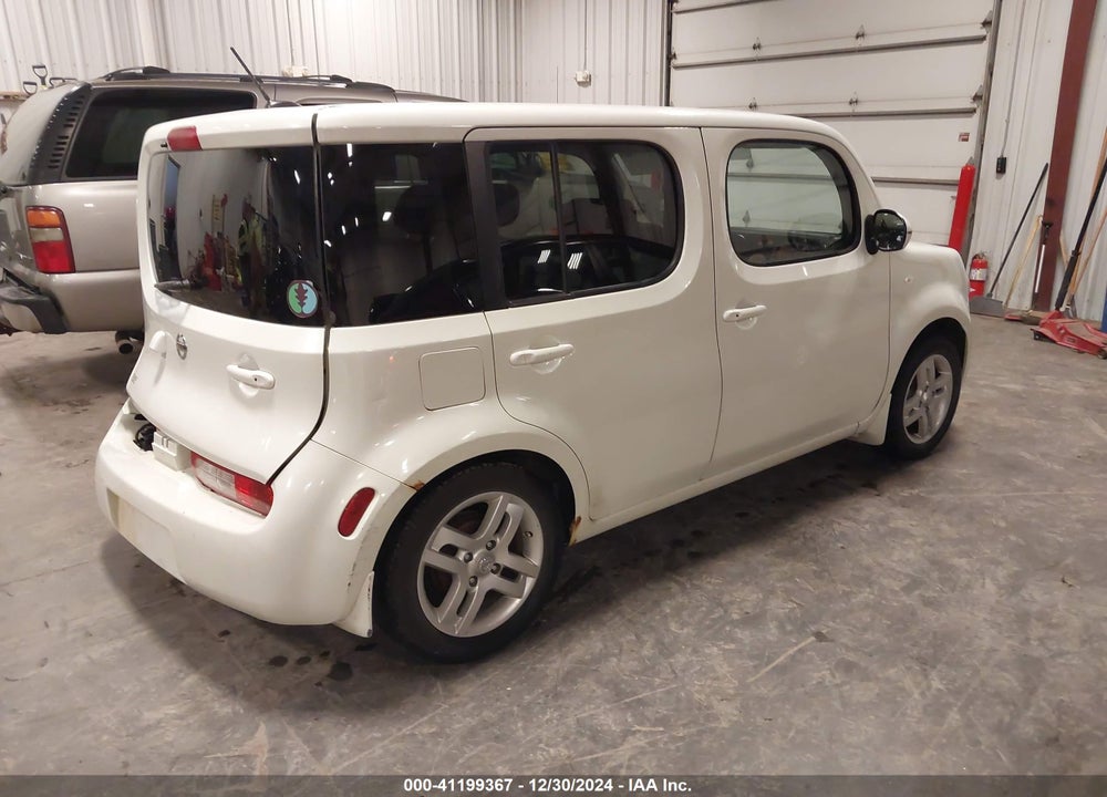 2010 NISSAN CUBE VIN: JN8AZ2KR9AT161436