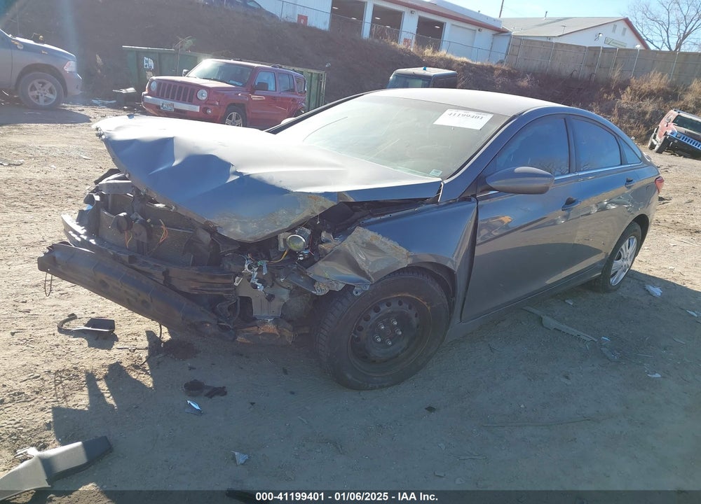 2011 HYUNDAI SONATA VIN: 5NPEB4AC4BH068579