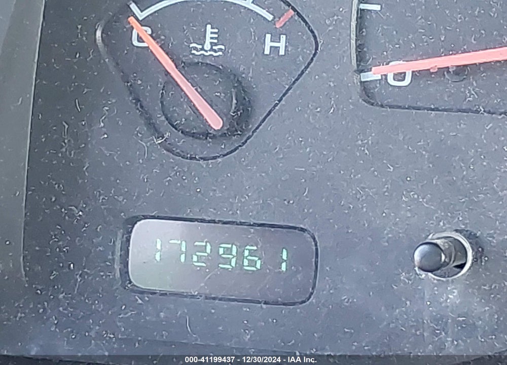 2002 DODGE DAKOTA SPORT VIN: 1B7HG38N52S636646