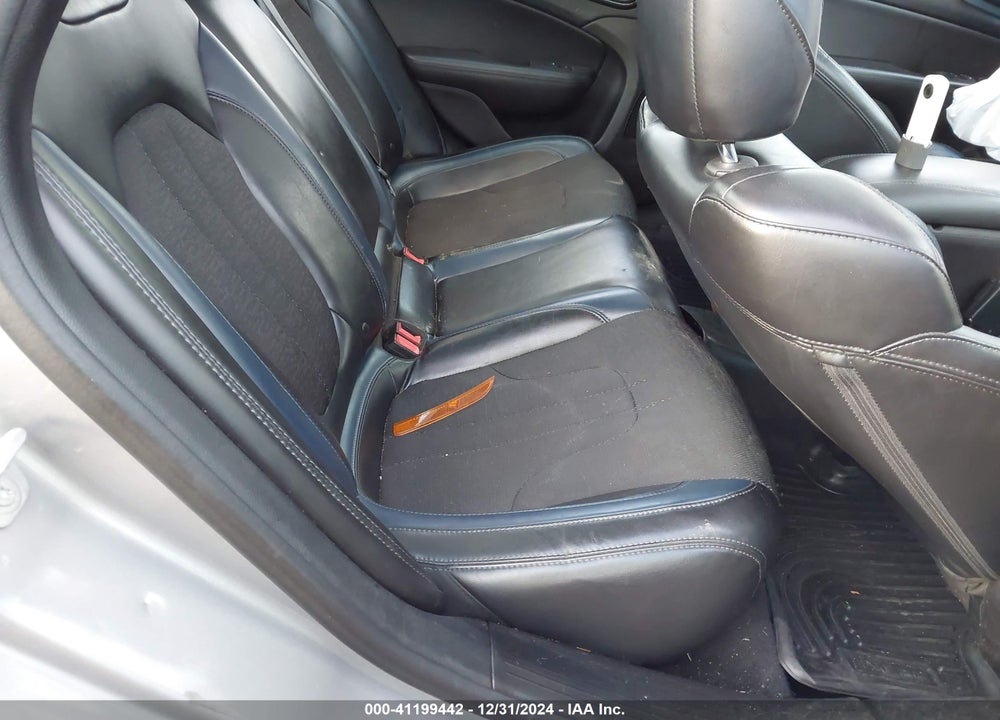 2016 CHRYSLER 200 VIN: 1C3CCCDG8GN126234