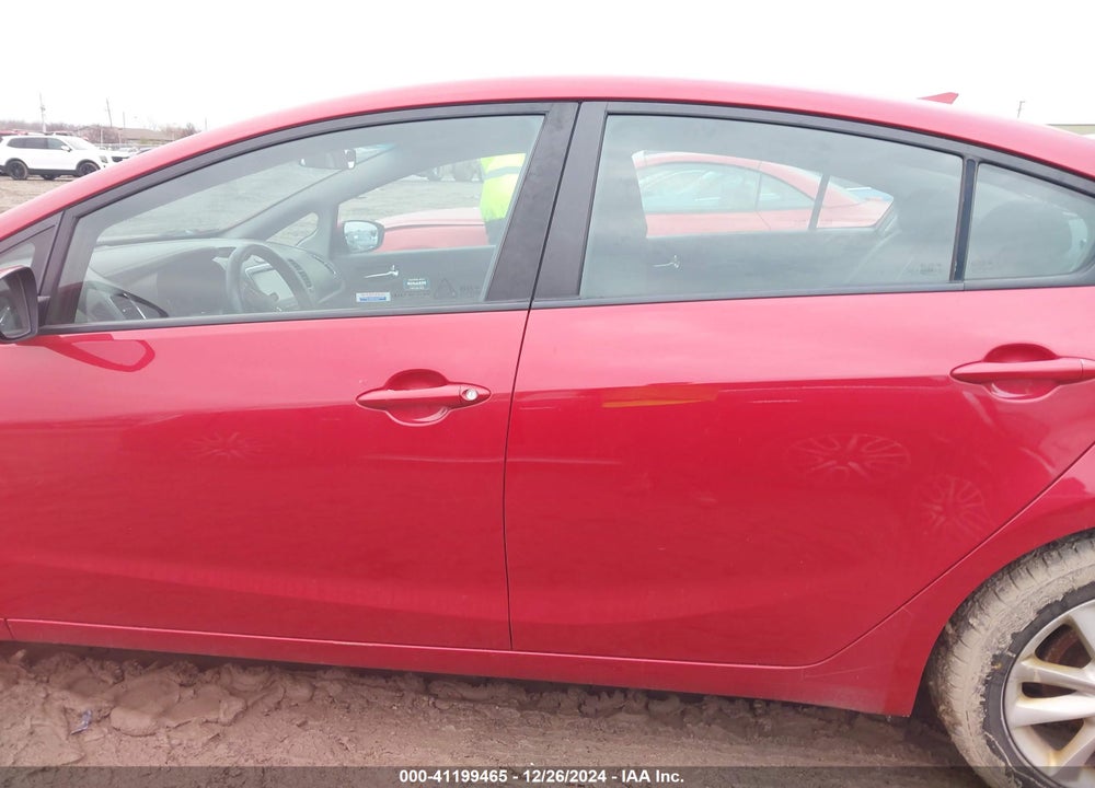 2017 KIA FORTE S VIN: 3KPFL4A74HE103736