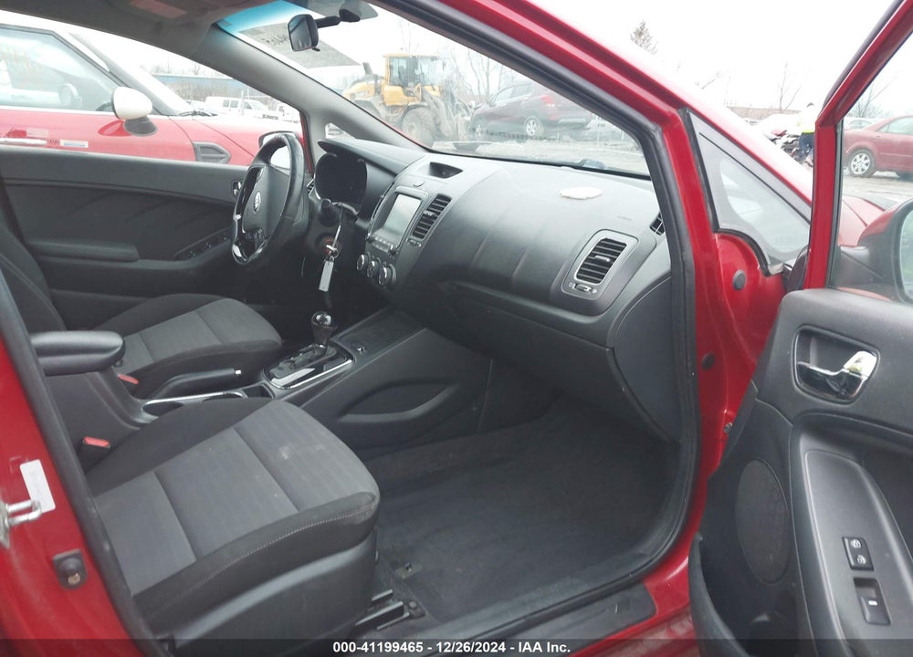 2017 KIA FORTE S VIN: 3KPFL4A74HE103736