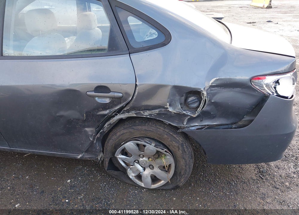 2007 HYUNDAI ELANTRA VIN: KMHDU46D67U197388