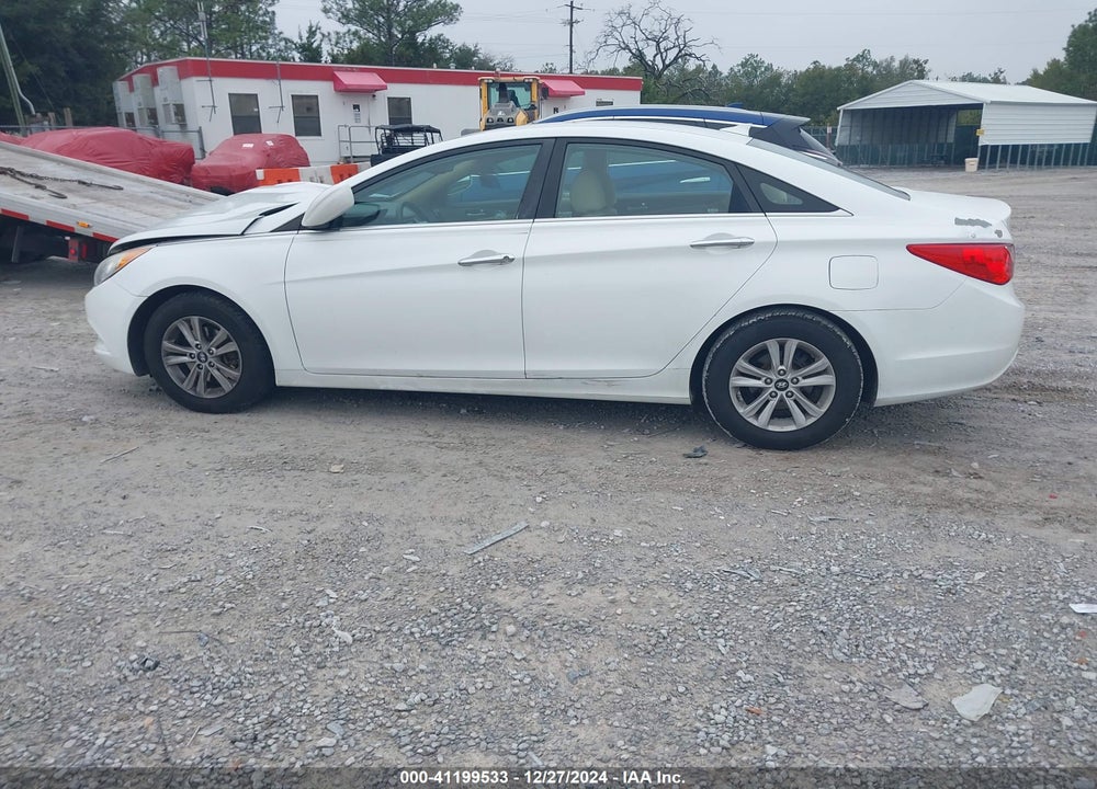 2013 HYUNDAI SONATA GLS VIN: 5NPEB4AC0DH605564