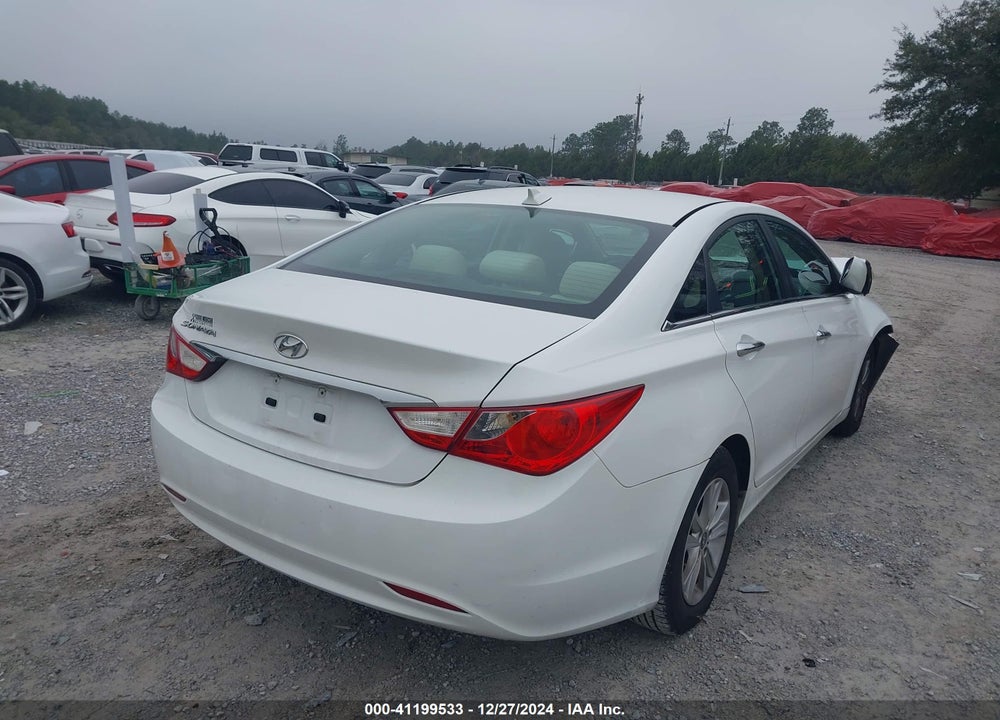2013 HYUNDAI SONATA GLS VIN: 5NPEB4AC0DH605564