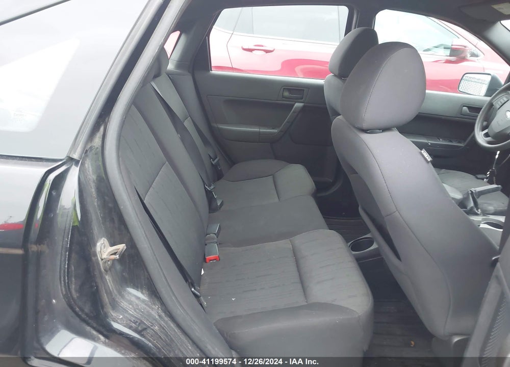 2011 FORD FOCUS VIN: 1FAHP3FN5BW185476