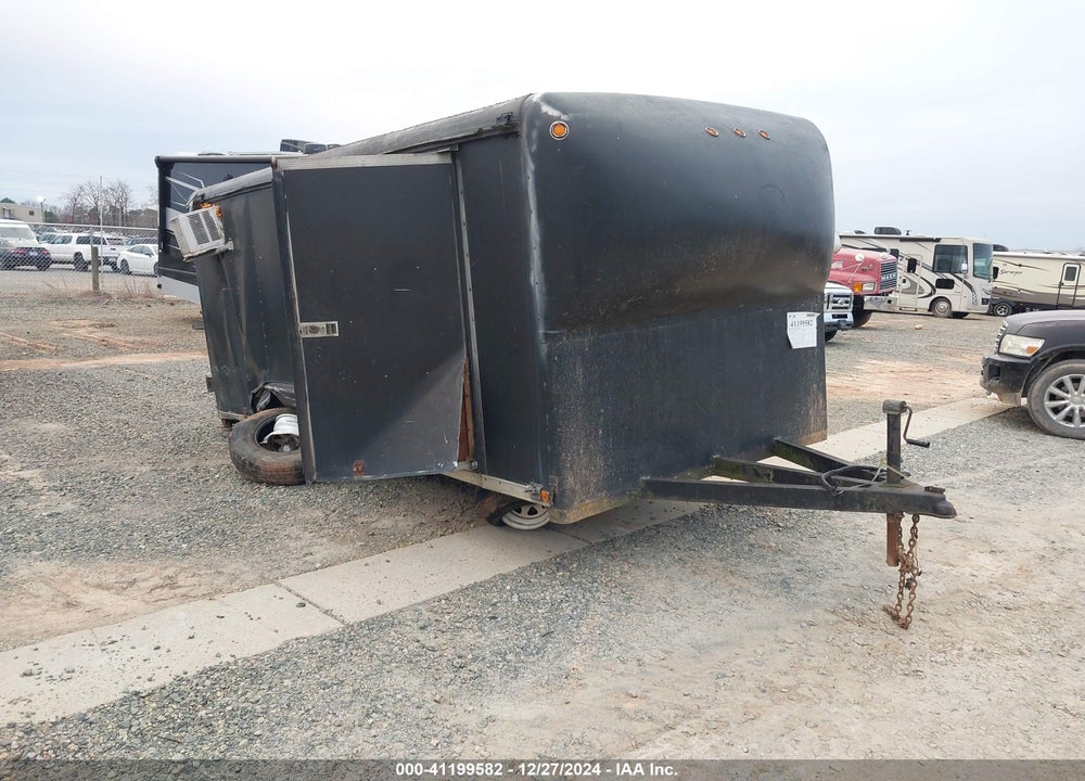 1987 WELLS CARGO --- VIN: 1WC200F27H1038135