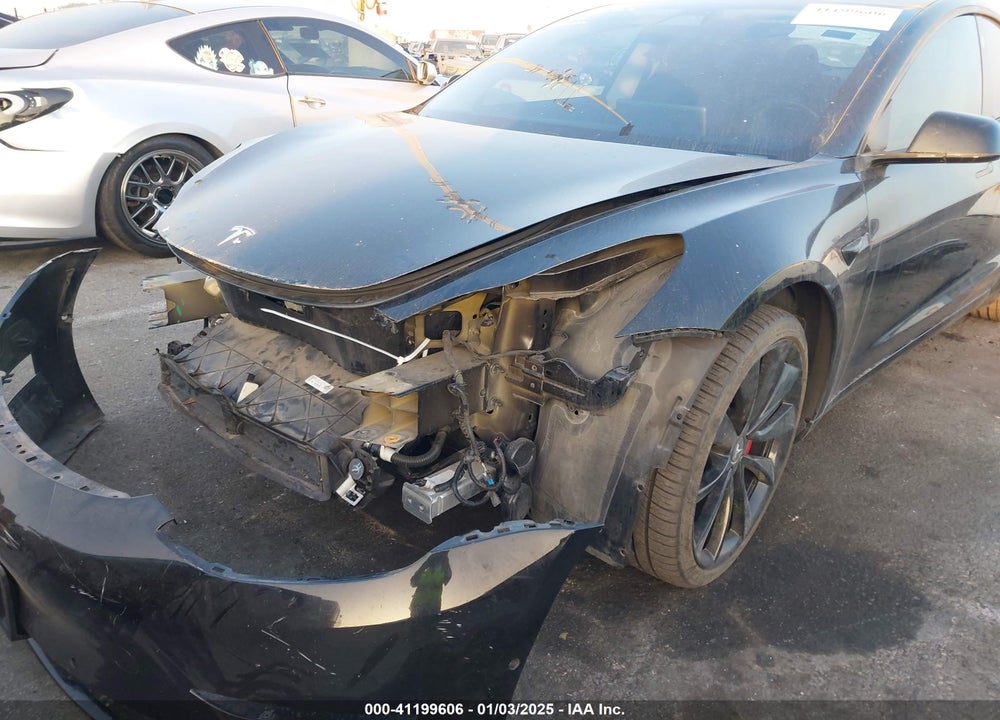2019 TESLA MODEL 3 VIN: 5YJ3E1EB0KF392755