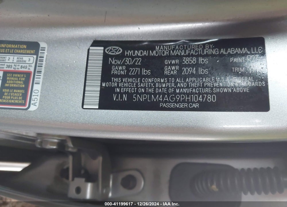 2023 HYUNDAI ELANTRA VIN: 5NPLM4AG9PH104780