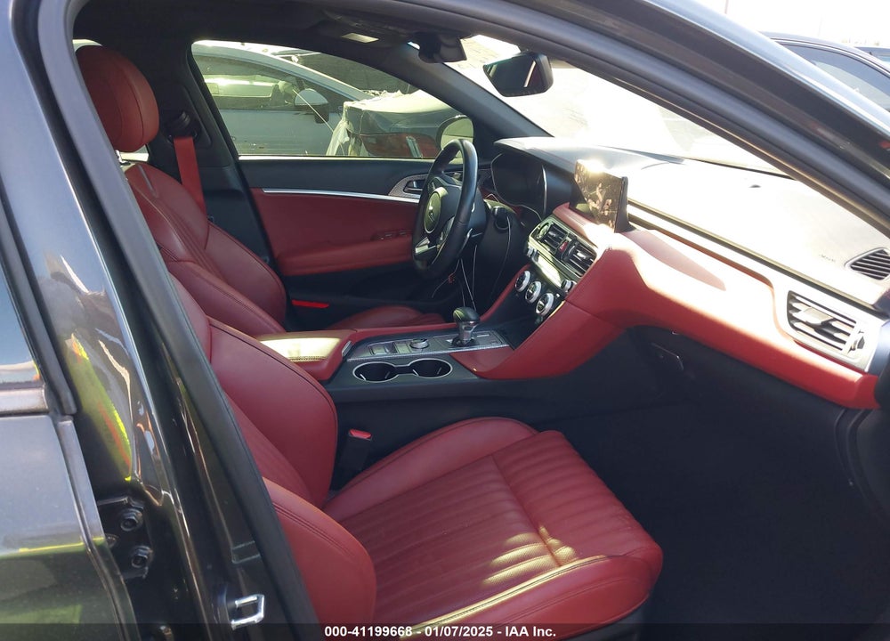 2023 GENESIS G70 2.0T RWD VIN: KMTG34TA4PU126609