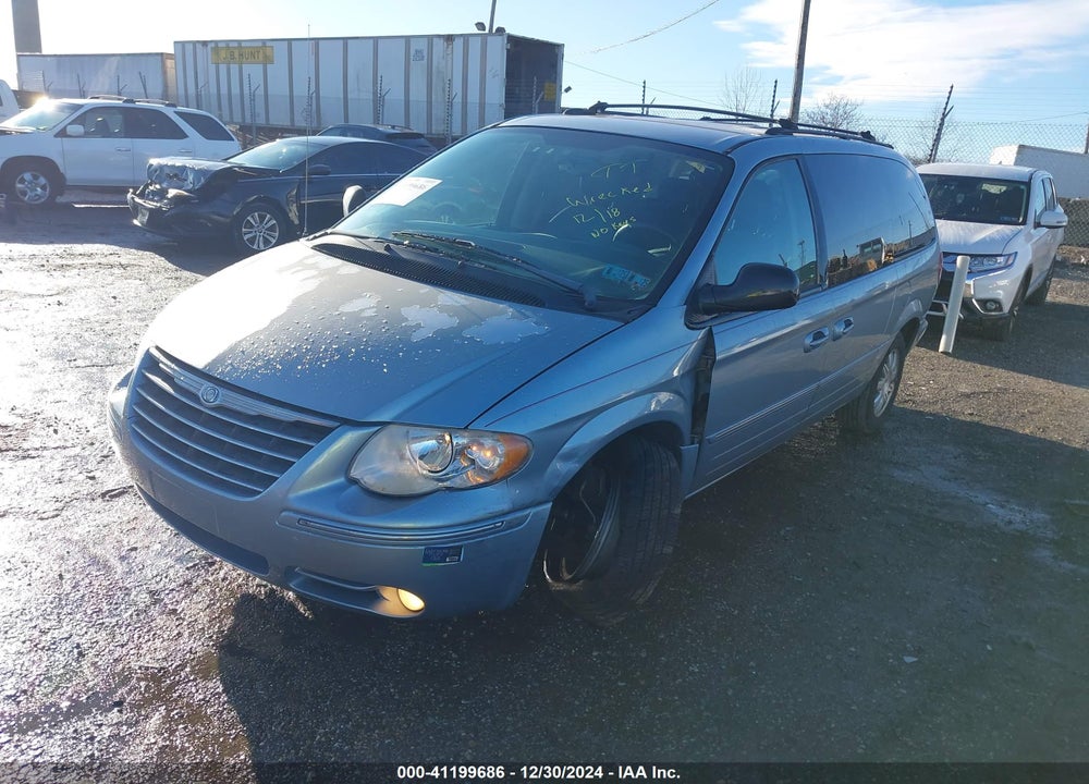 2005 CHRYSLER TOWN & COUNTRY TOURING VIN: 2C8GP54L45R417533