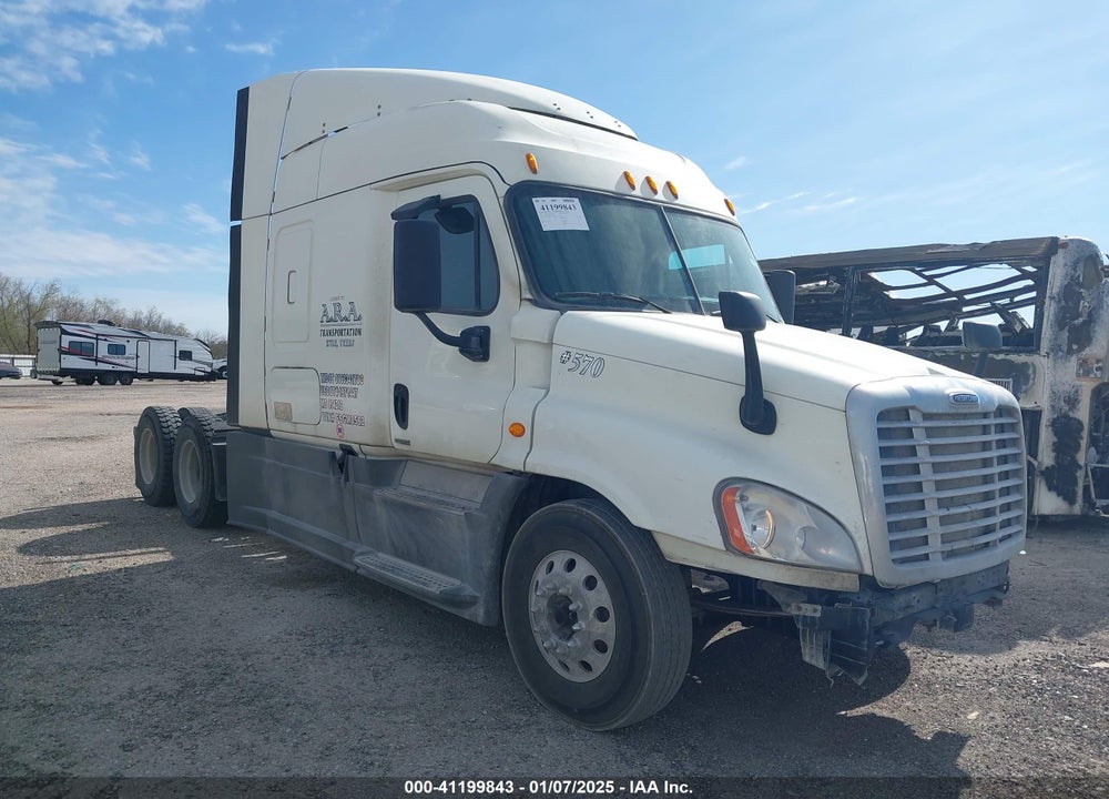 2015 FREIGHTLINER CASCADIA 125 VIN: 3AKJGLD50FSGM8582