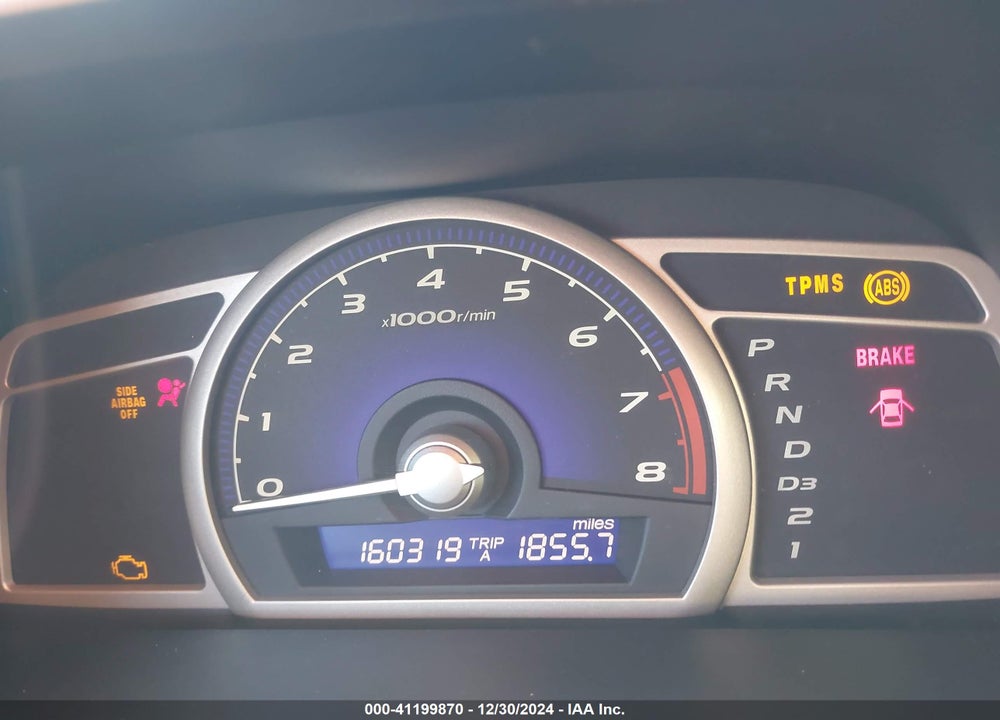 2010 HONDA CIVIC LX VIN: 19XFA1F50AE051197