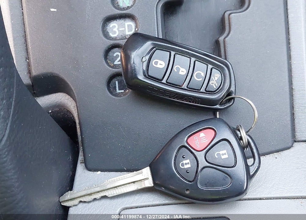 2012 TOYOTA RAV4 VIN: 2T3BF4DV9CW248817
