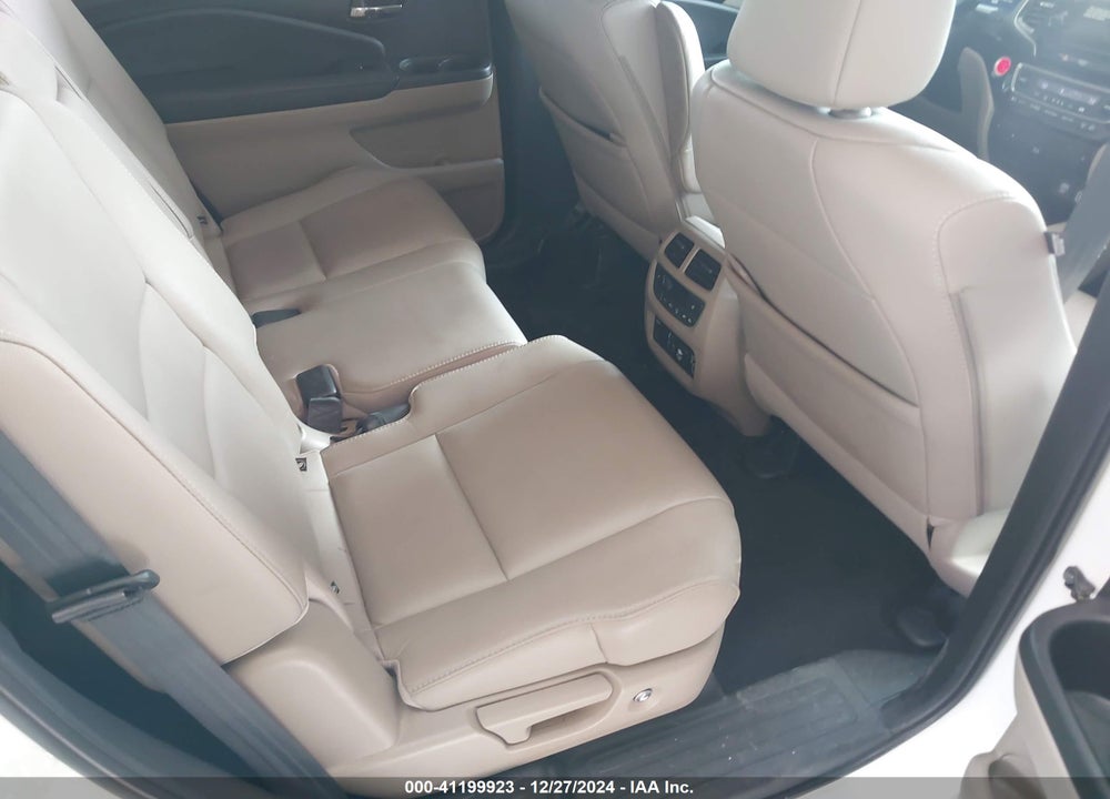 2019 HONDA PILOT TOURING VIN: 5FNYF5H95KB000484