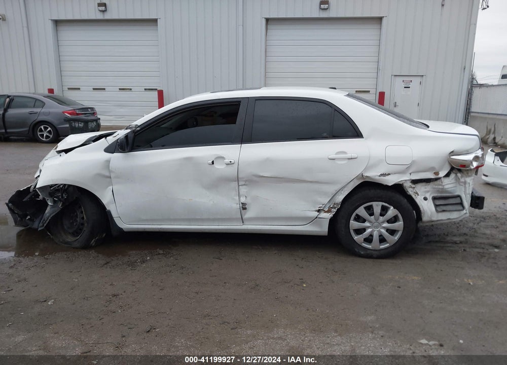 2011 TOYOTA COROLLA VIN: 2T1BU4EE1BC688415