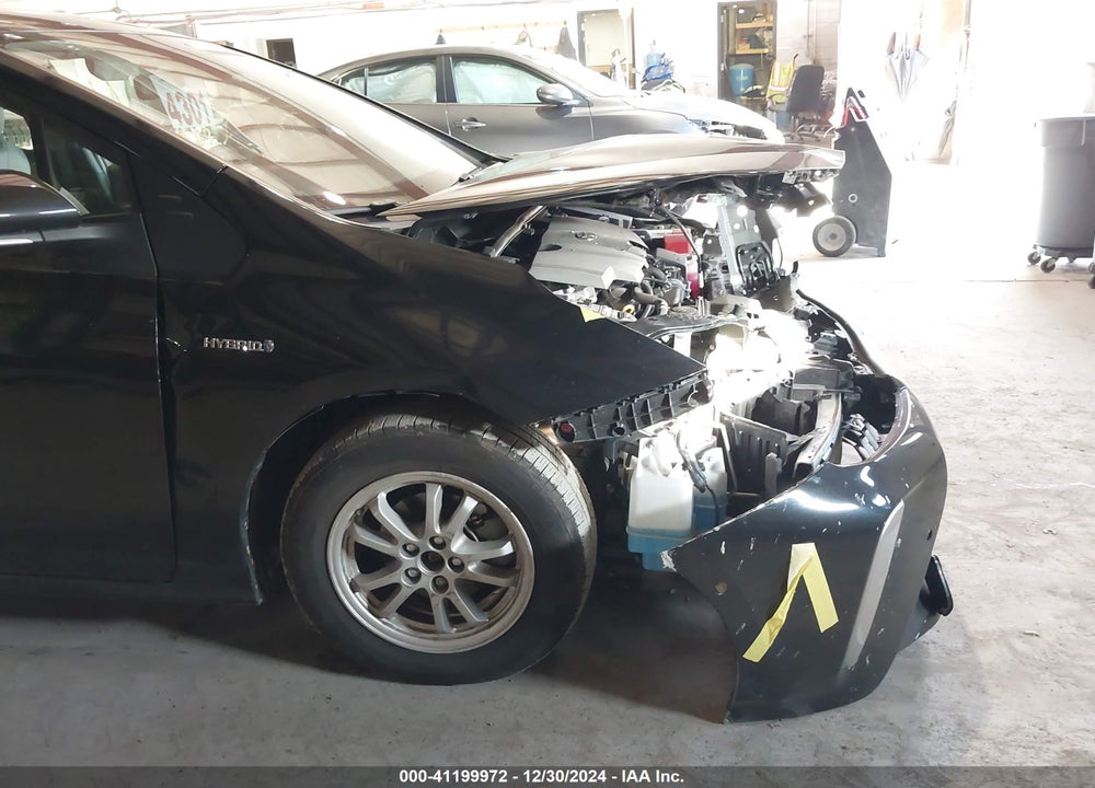2021 TOYOTA PRIUS LE AWD-E VIN: JTDL9MFU1M3028527