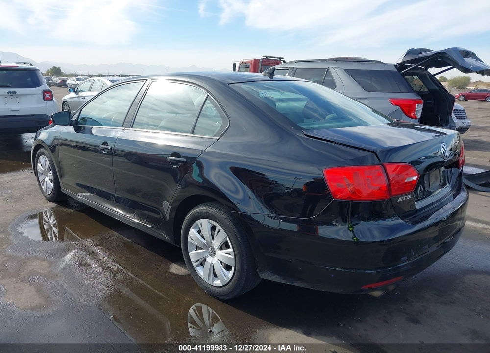 2014 VOLKSWAGEN JETTA 1.8T SE VIN: 3VWD17AJXEM400812