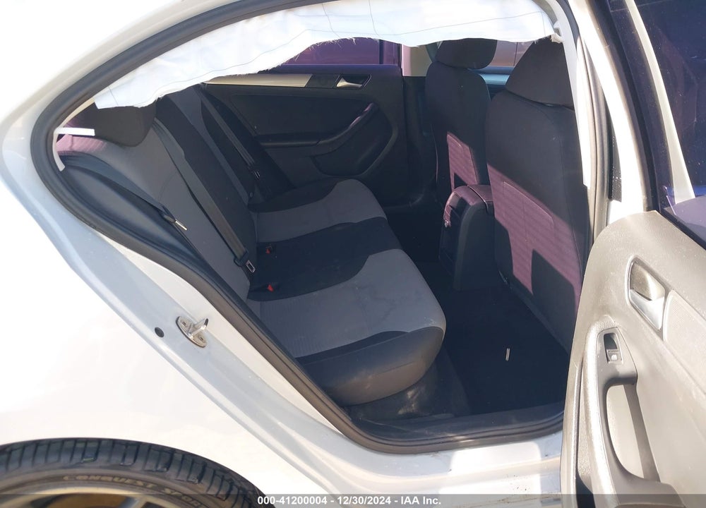 2017 VOLKSWAGEN JETTA VIN: 3VW167AJ0HM405252