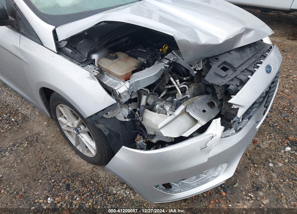 2017 FORD FOCUS VIN: 1FADP3F23HL300025