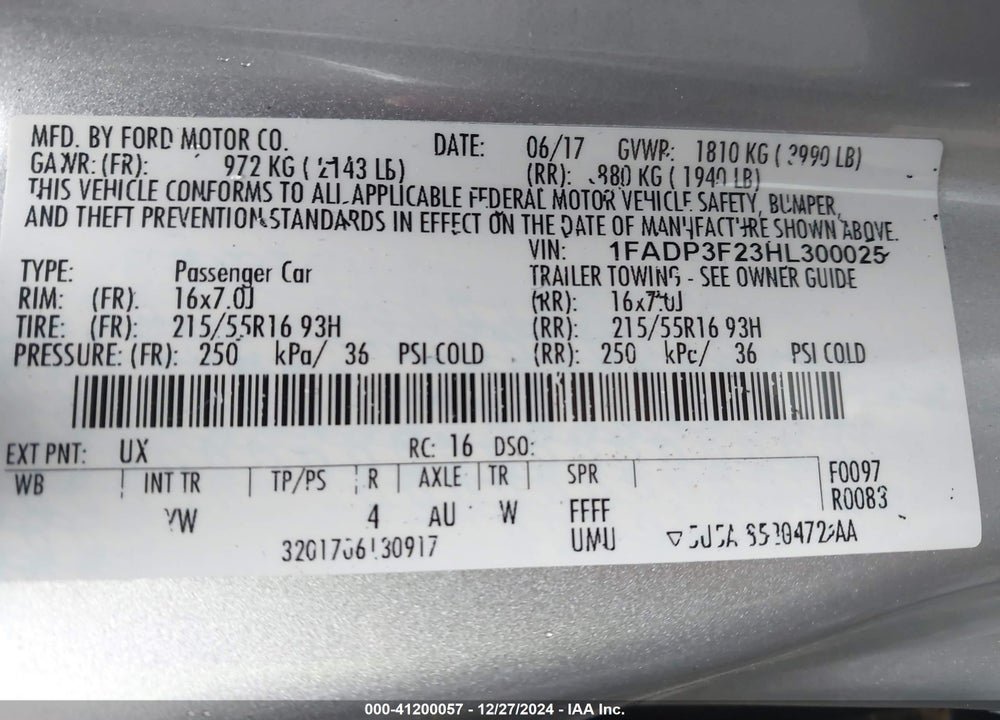 2017 FORD FOCUS VIN: 1FADP3F23HL300025