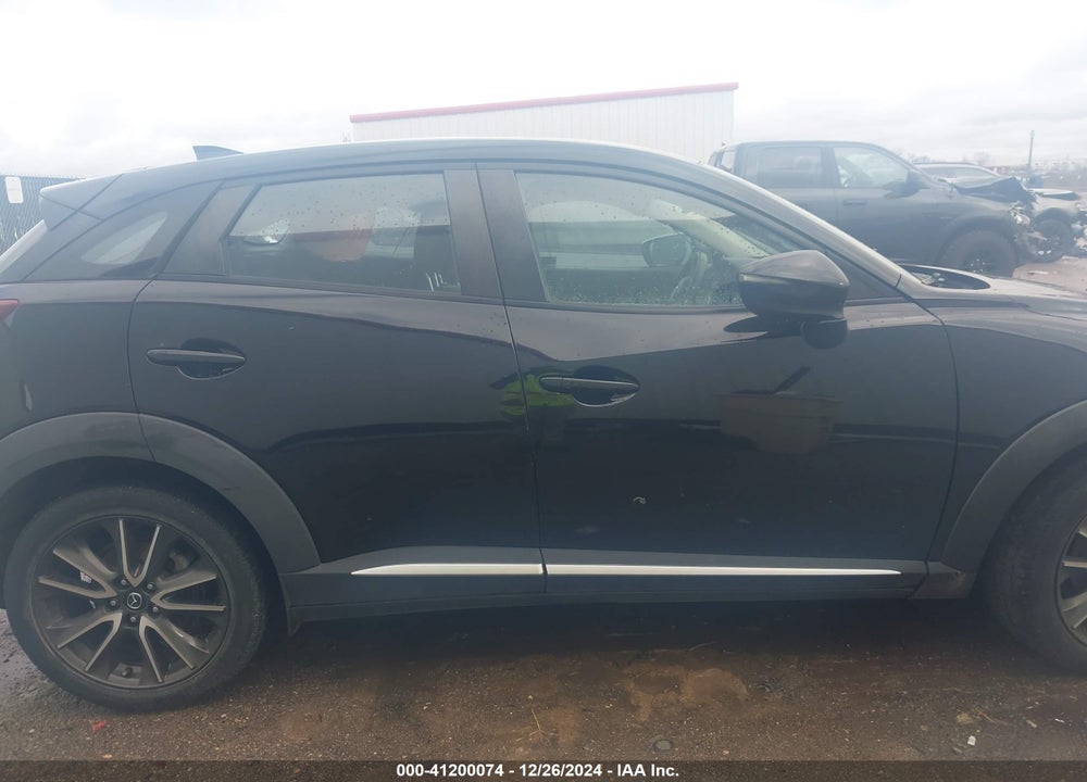 2017 MAZDA CX-3 VIN: JM1DKDD70H0174012