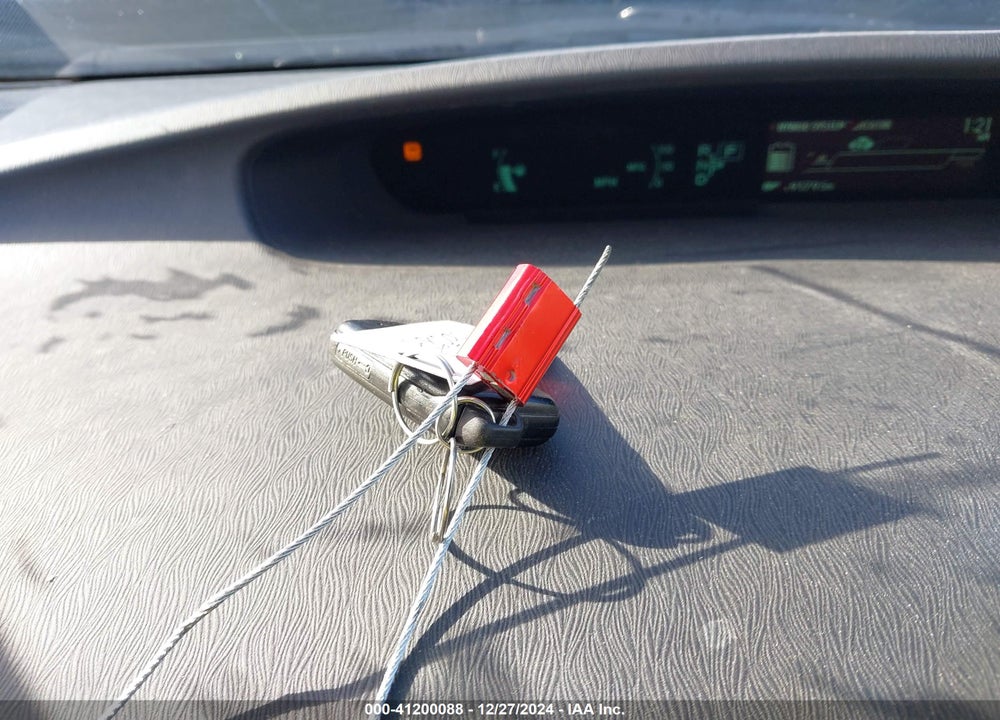 2013 TOYOTA PRIUS TWO VIN: JTDKN3DU4D5659233