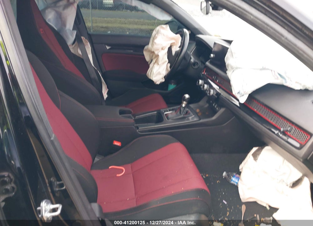 2022 HONDA CIVIC VIN: 2HGFE1E51NH470385