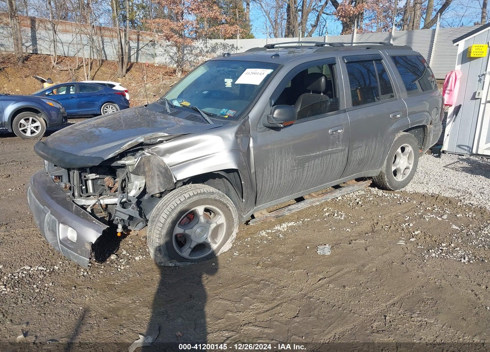 2005 CHEVROLET TRAILBLAZER LT VIN: 1GNDT13S952328791