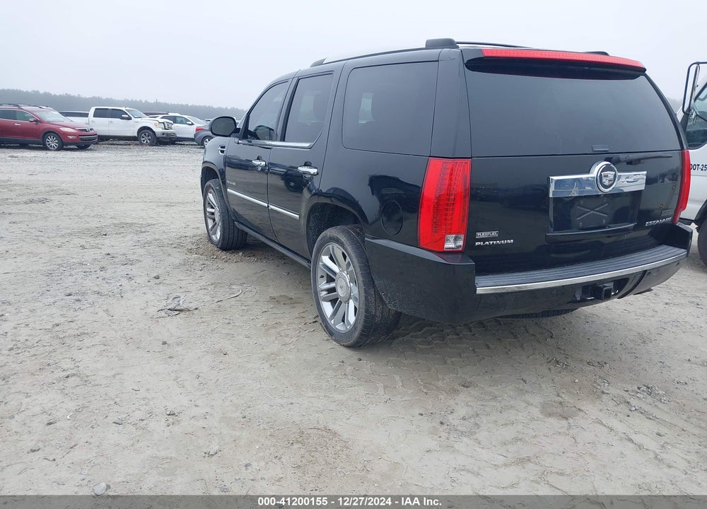 2011 CADILLAC ESCALADE PLATINUM EDITION VIN: 1GYS3DEF9BR306854