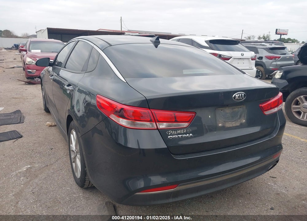 2016 KIA OPTIMA VIN: 5XXGT4L30GG081657