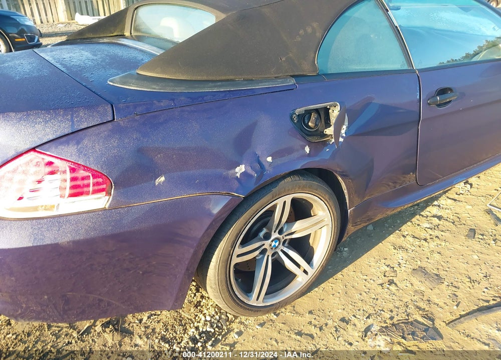 2007 BMW M6 VIN: WBSEK93517CY78680