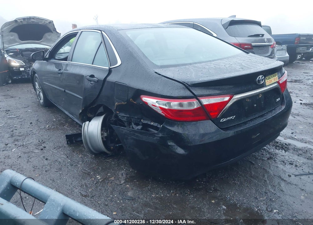 2016 TOYOTA CAMRY SE VIN: 4T1BF1FK1GU261643