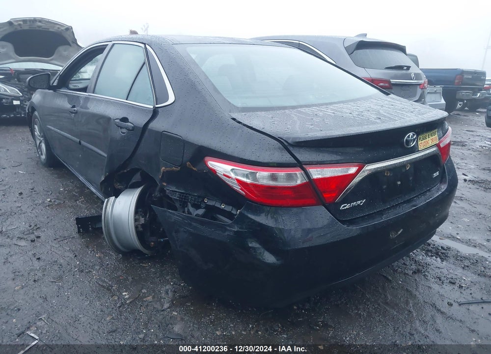 2016 TOYOTA CAMRY SE VIN: 4T1BF1FK1GU261643