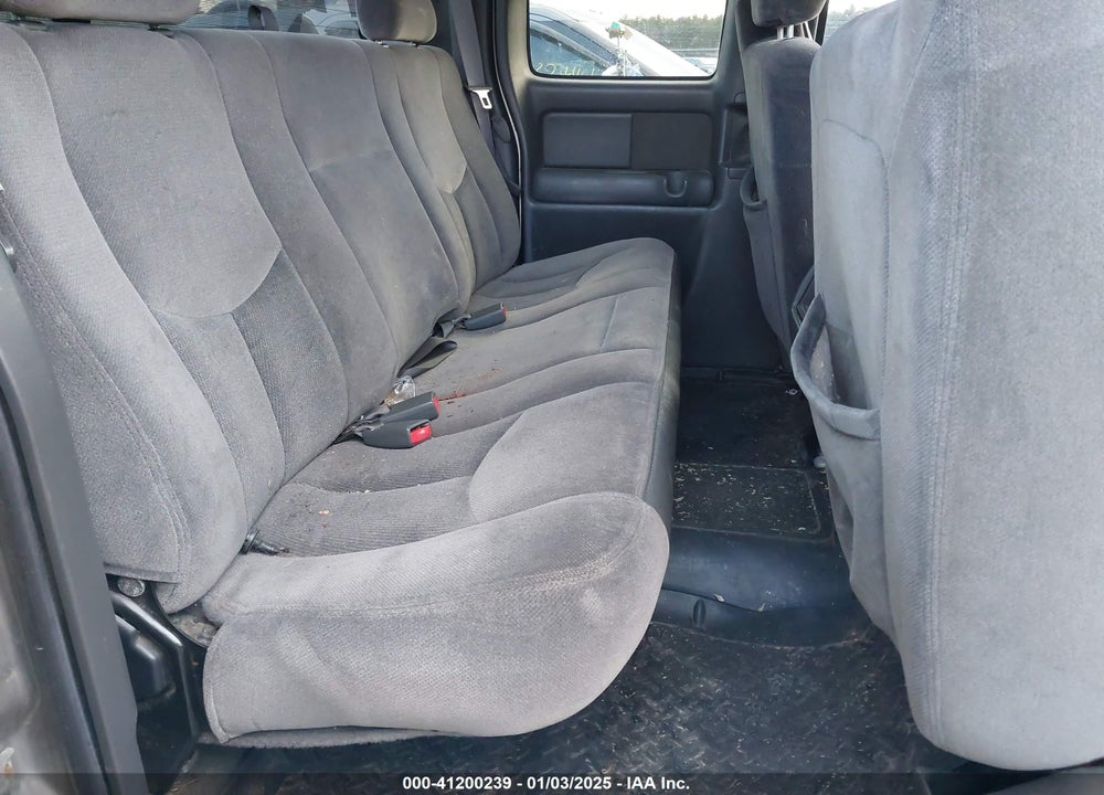2003 GMC SIERRA 2500HD SLE VIN: 1GTHK29U03E312177