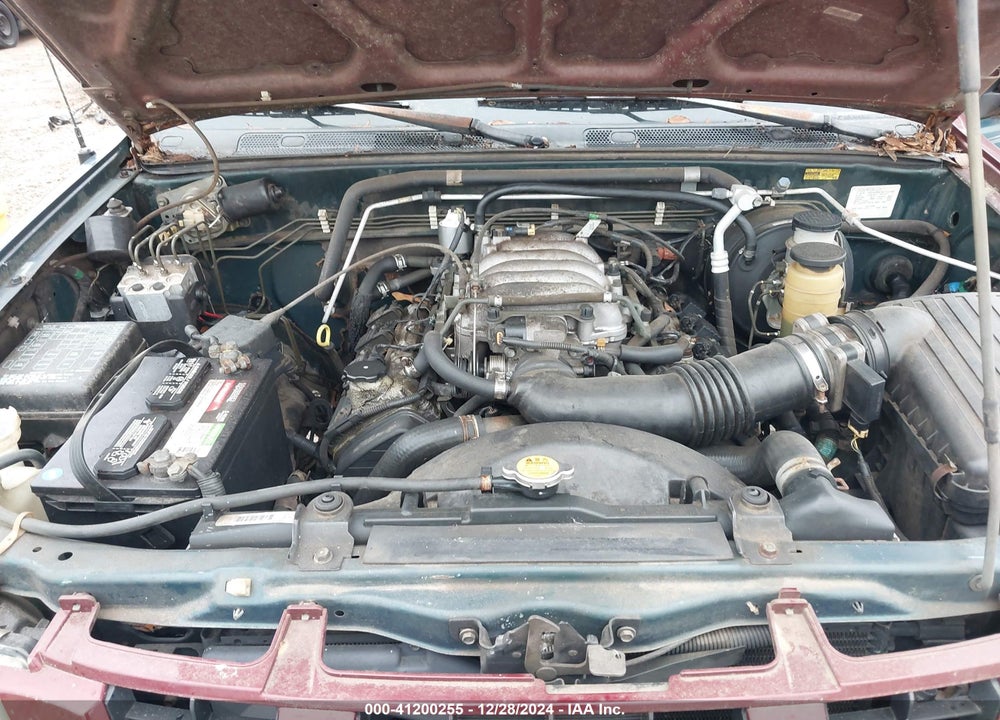 1998 ISUZU RODEO LS/S VIN: 4S2CK58W7W4320788