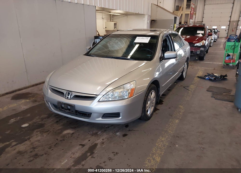 2007 HONDA ACCORD VIN: 1HGCM56757A105903