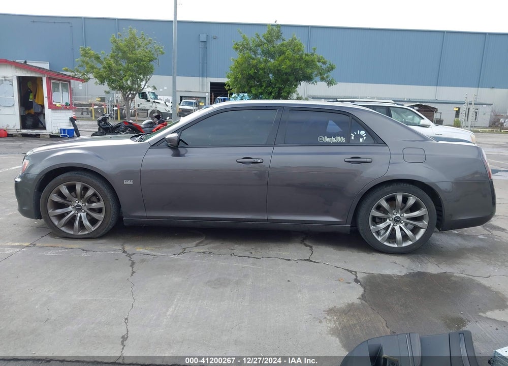 2014 CHRYSLER 300 VIN: 2C3CCABG4EH221922