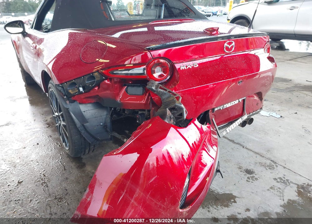2024 MAZDA MX-5 MIATA CLUB VIN: JM1NDAC70R0606307