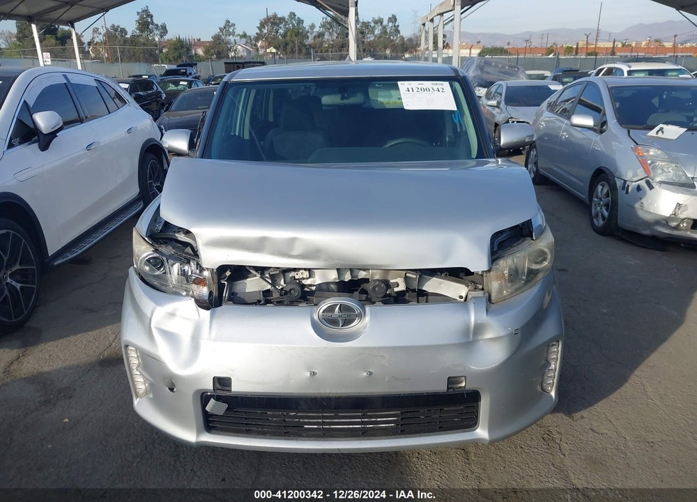 2015 SCION XB VIN: JTLZE4FE7FJ067415