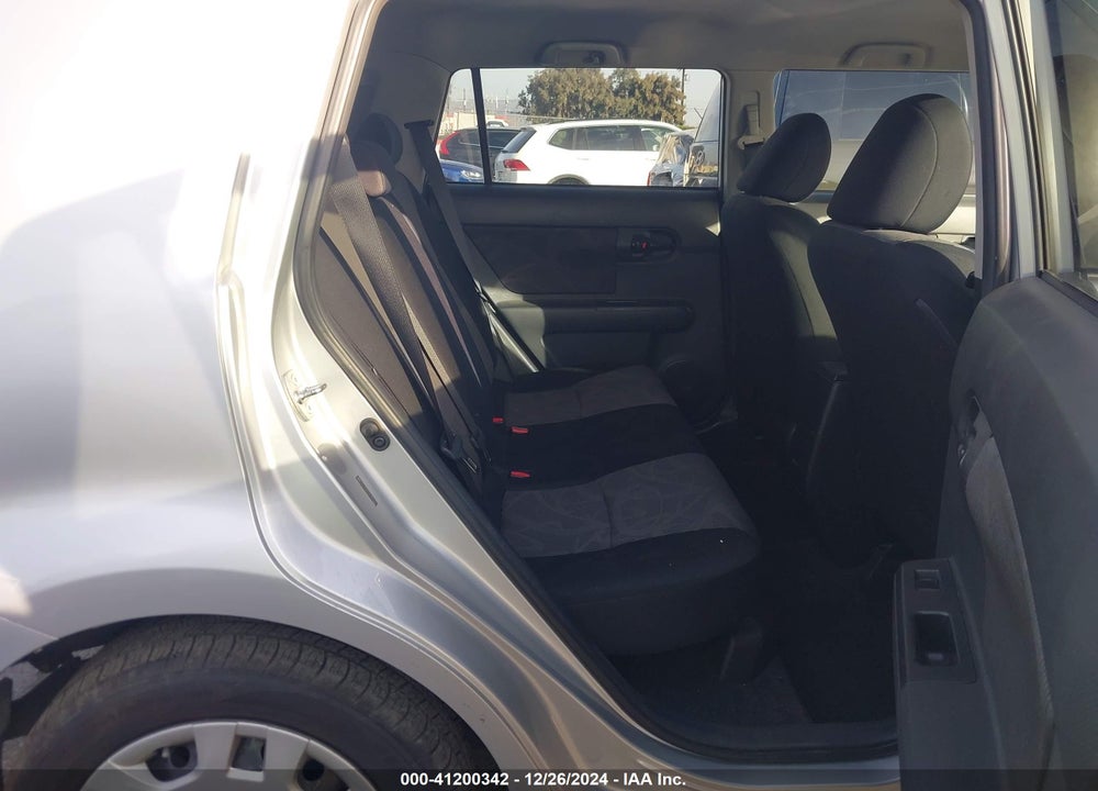 2015 SCION XB VIN: JTLZE4FE7FJ067415