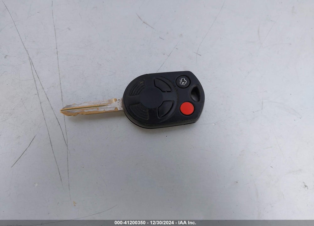 2010 FORD FUSION SE VIN: 3FAHP0HA2AR426873