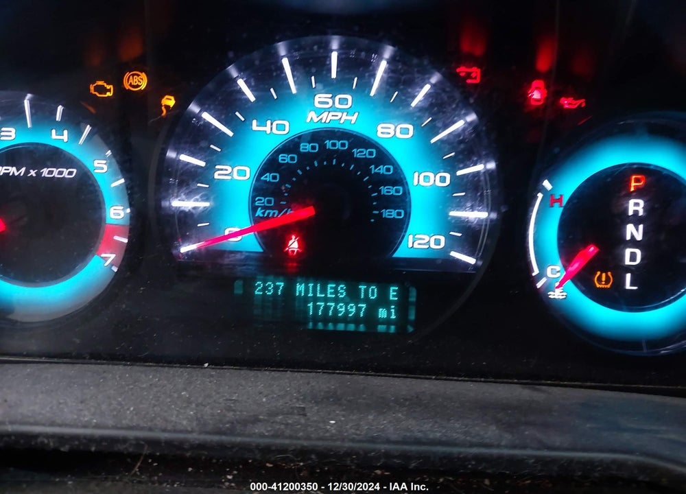 2010 FORD FUSION SE VIN: 3FAHP0HA2AR426873