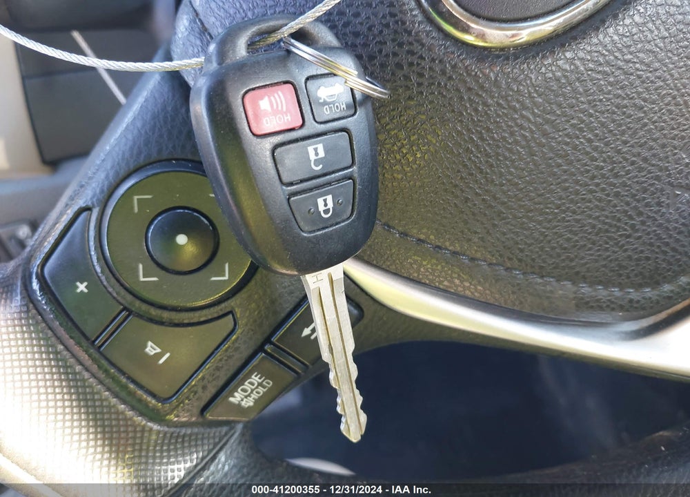 2014 TOYOTA COROLLA LE VIN: 2T1BURHE2EC127699