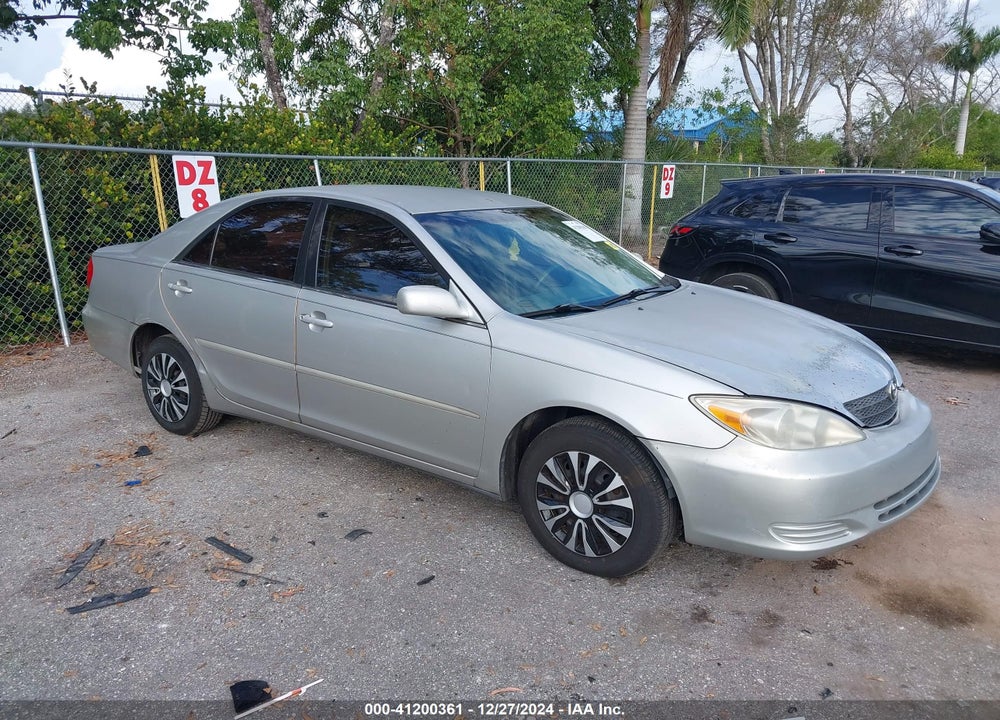 2004 TOYOTA CAMRY LE VIN: 4T1BE32K04U314848