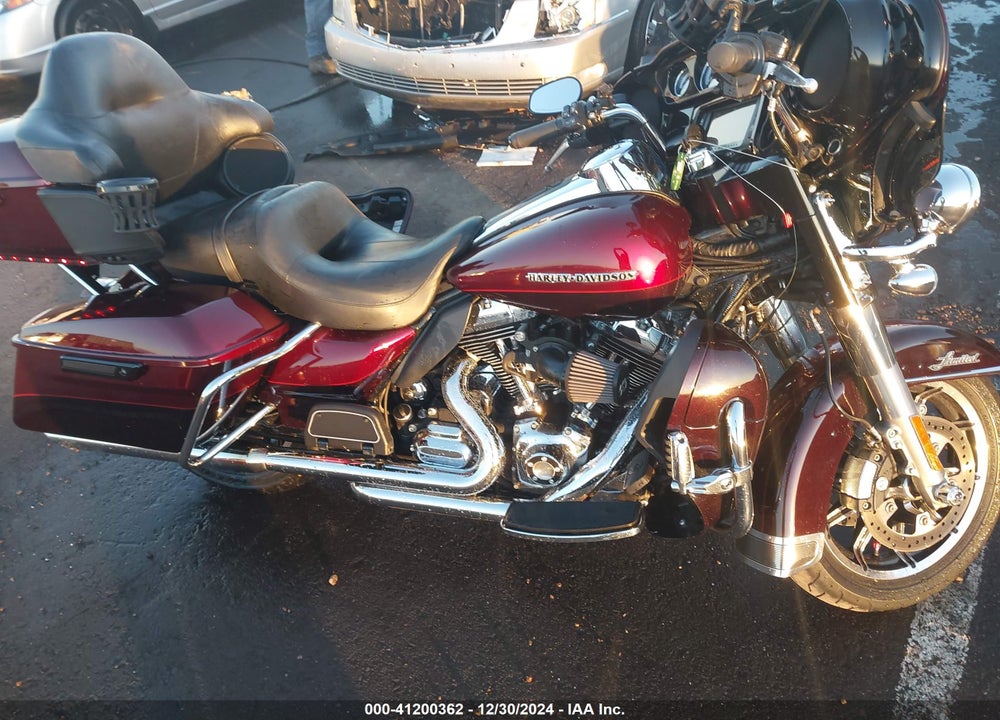2014 HARLEY-DAVIDSON FLHTK ELECTRA GLIDE ULTRA LTD VIN: 1HD1KEL1XEB709769