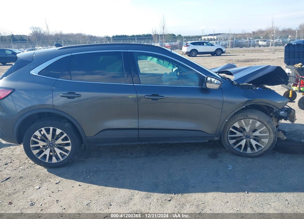 2020 FORD ESCAPE TITANIUM VIN: 1FMCU9J93LUB24971